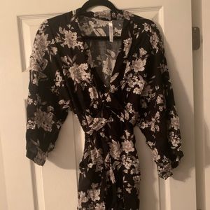 Women’s floral Coverup